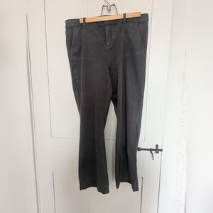 🩶 Lila Ryan Pants 12P Women's Gray Green soft cotton flare bootleg